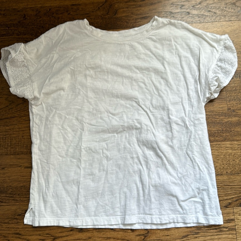 Perfect white tee